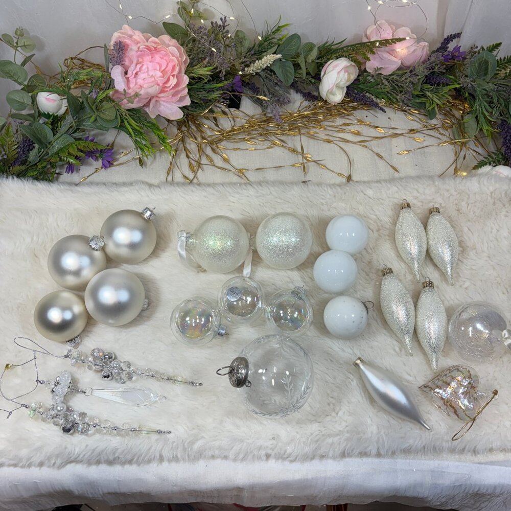 25 PC Clear White Glass Christmas Ornaments